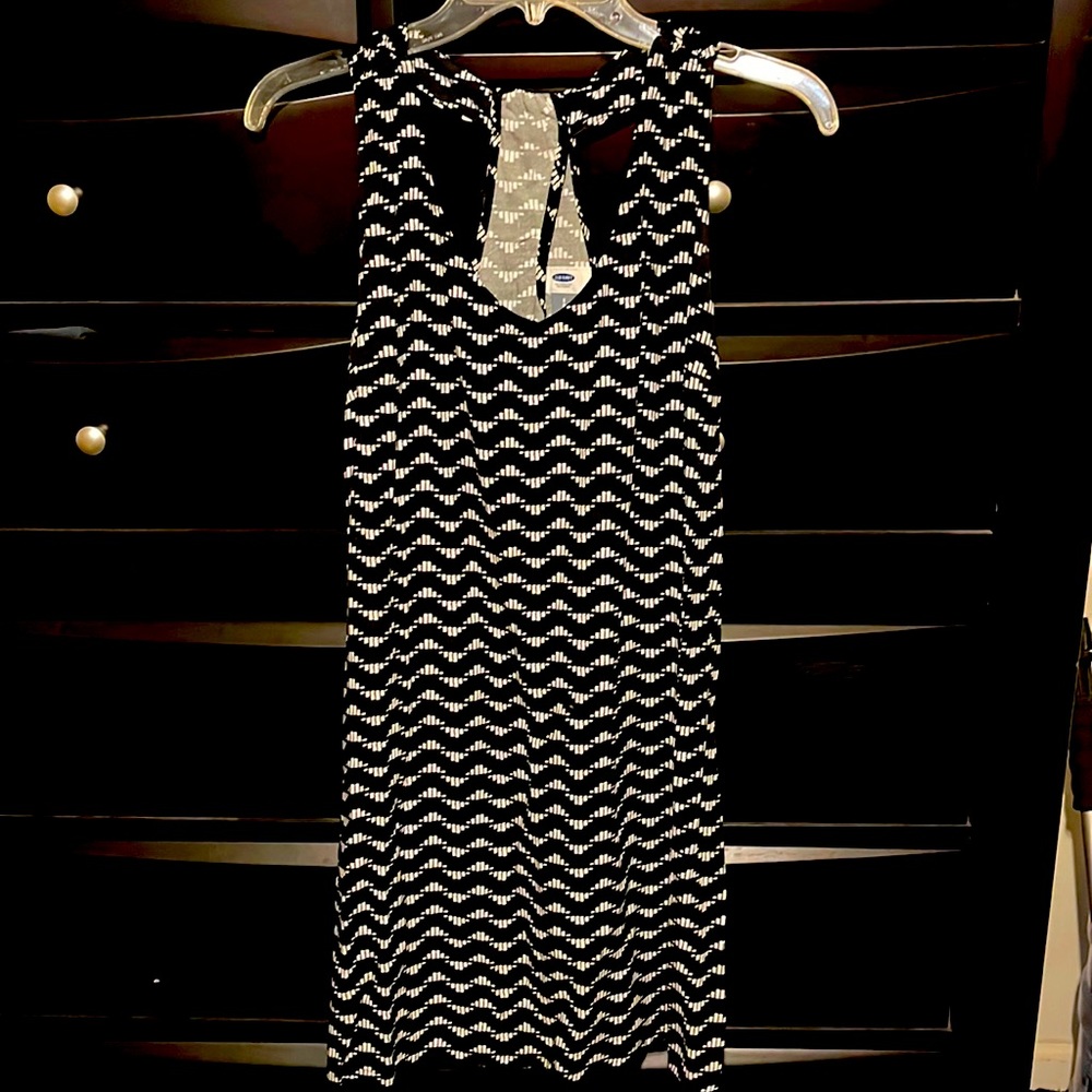 Black and white dress